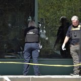 Le tireur a été tué par la police, rapidement dépêchée sur place.